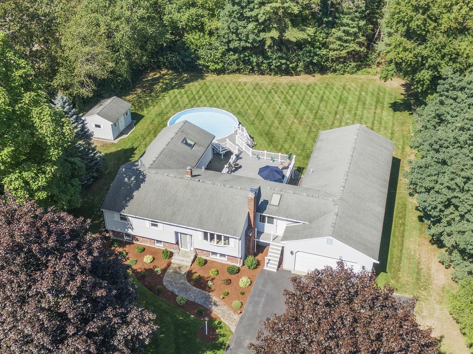 20 Hopkins Street, Wilmington, MA 01887