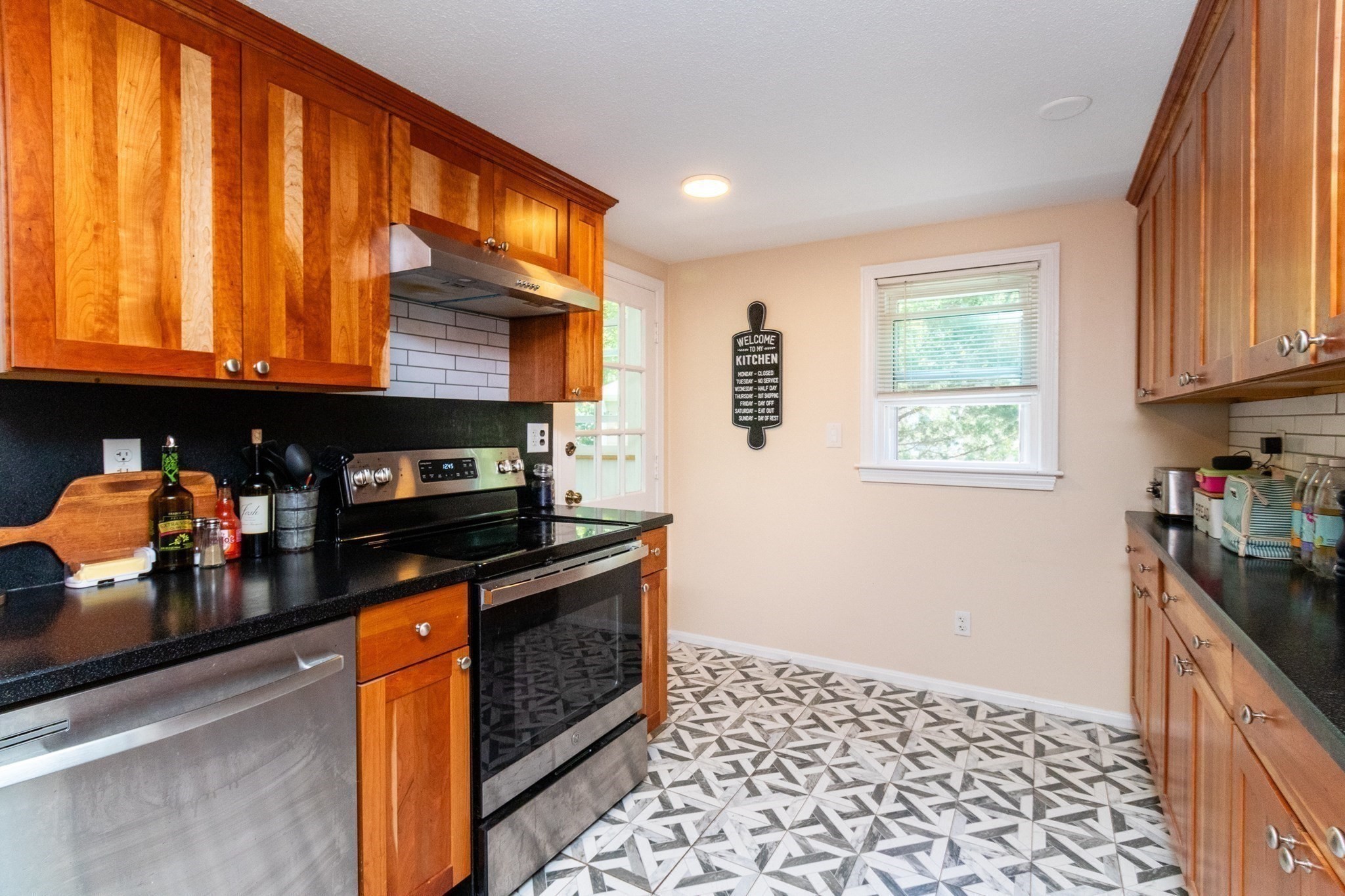154 Auburn St, Whitman, MA 02382 - Image 8