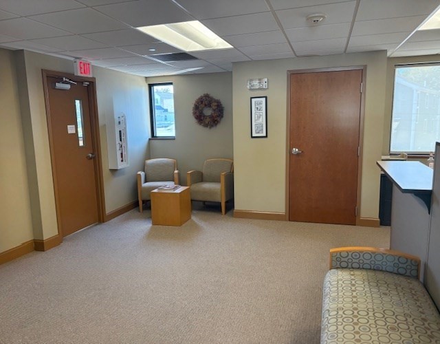 418 Lagrange Unit 2, West Roxbury, Boston, MA 02132 - Image 2