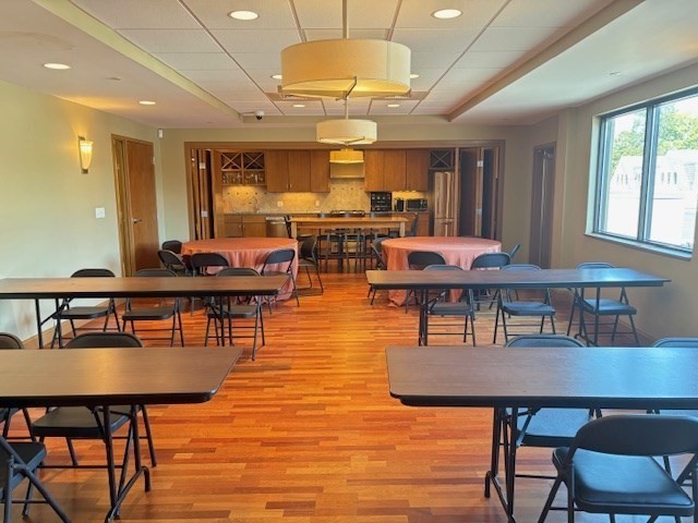 418 Lagrange Unit 2, West Roxbury, Boston, MA 02132 - Image 9