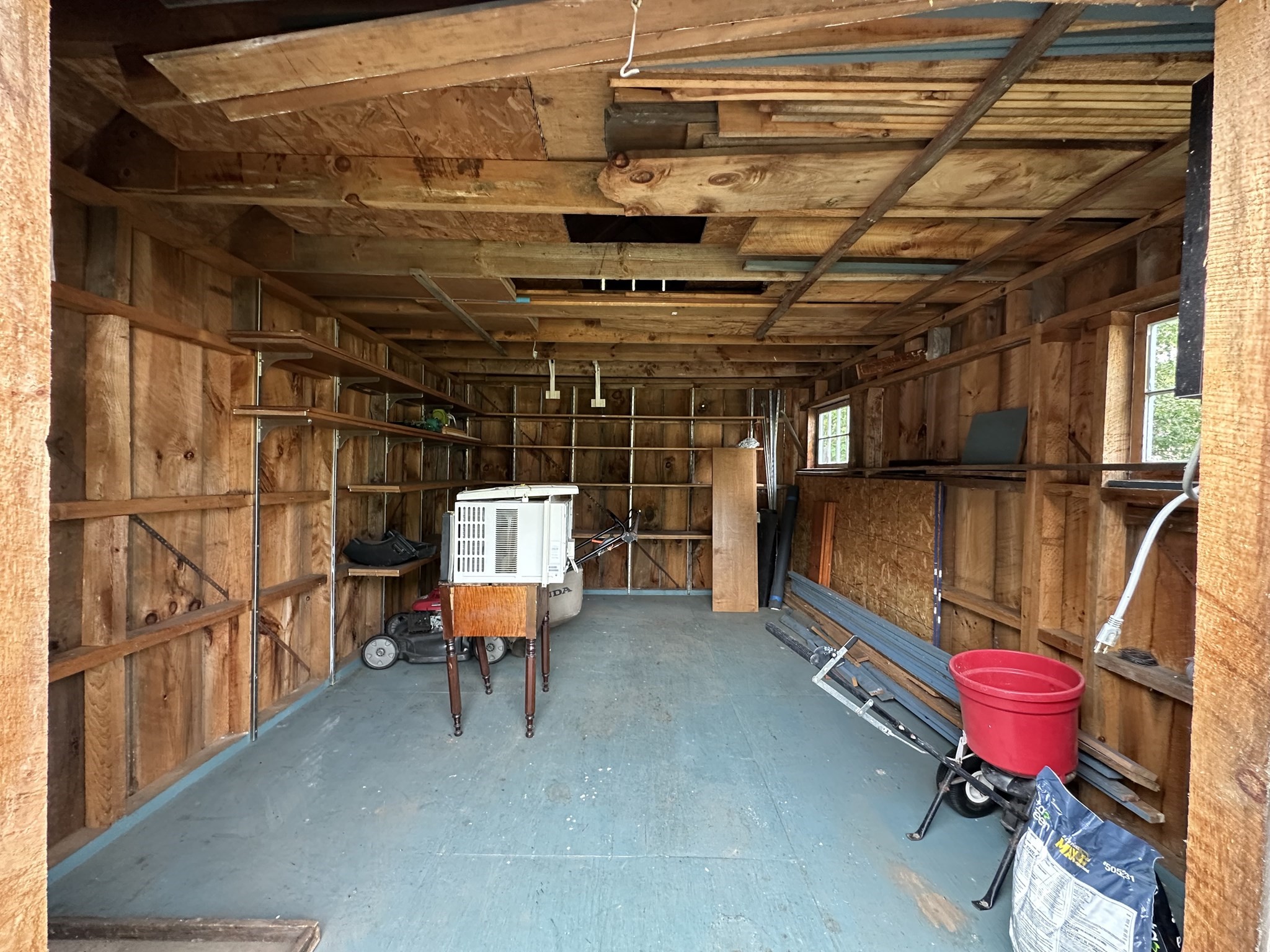 128 Sherwood Rd, Springfield, MA 01119 - Image 32