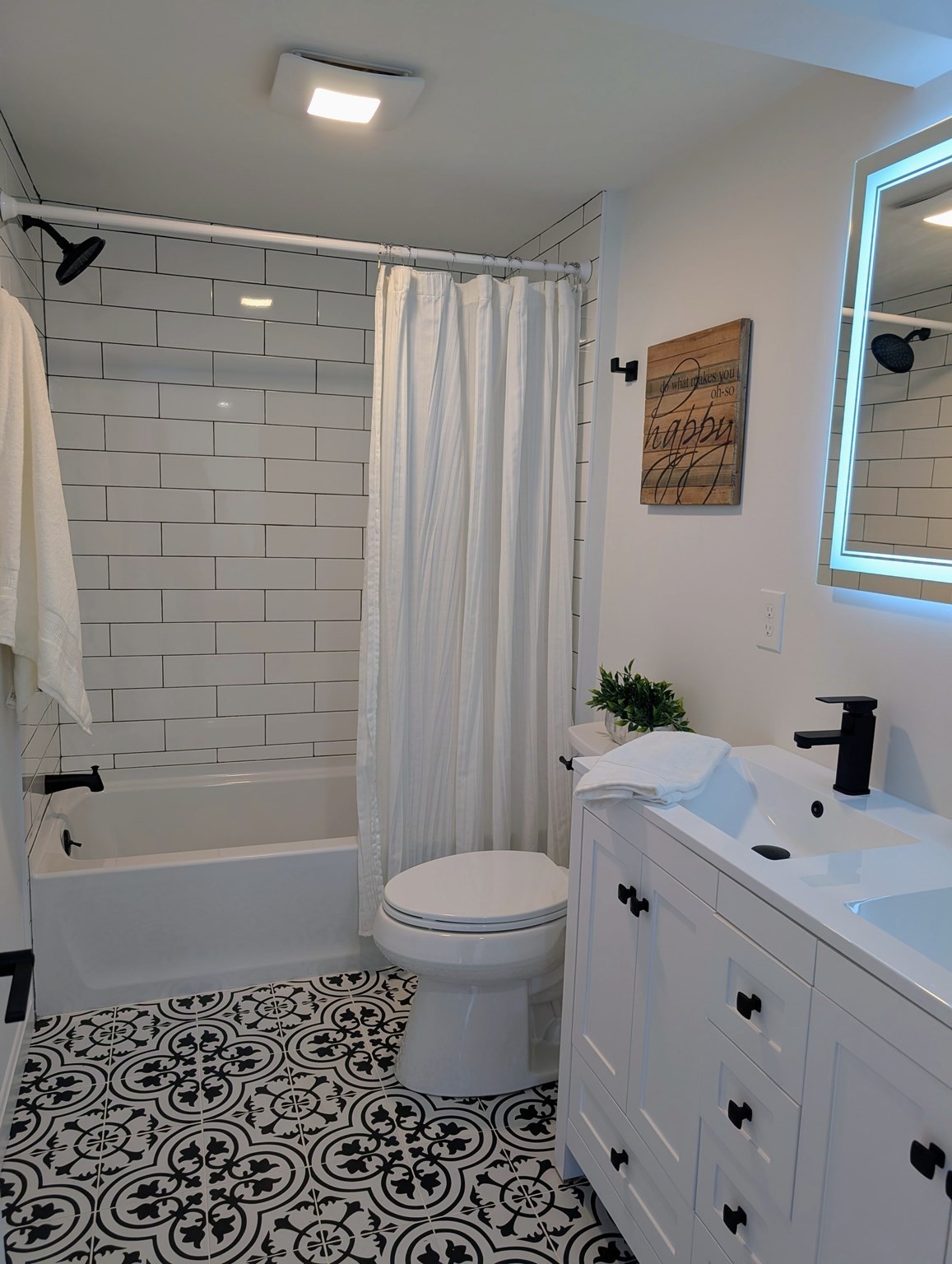 52 Harrison Ave, Auburn, MA 01501 - Image 13