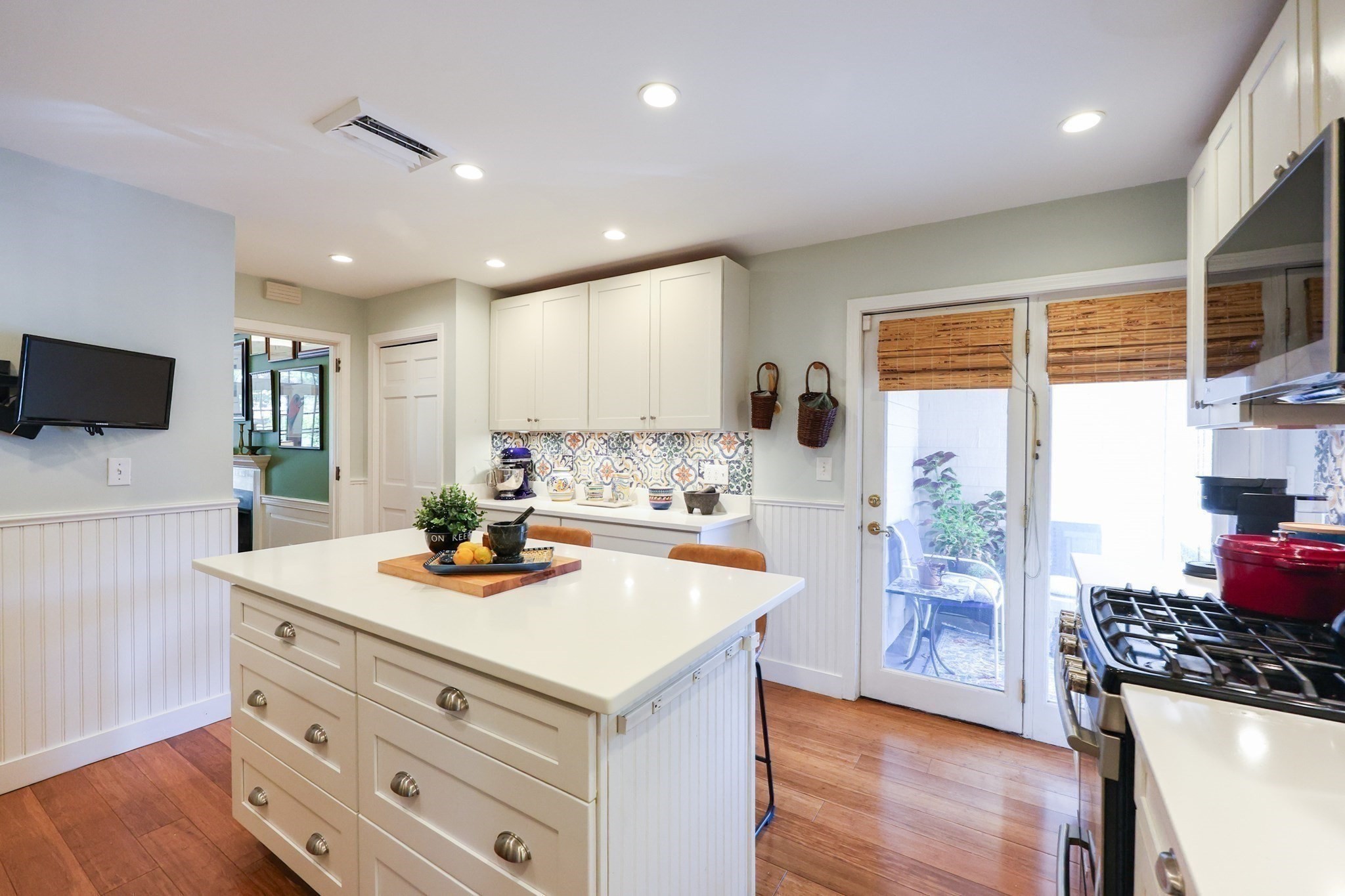 12 Jasper Ln Unit 12, Randolph, MA 02368 - Image 5