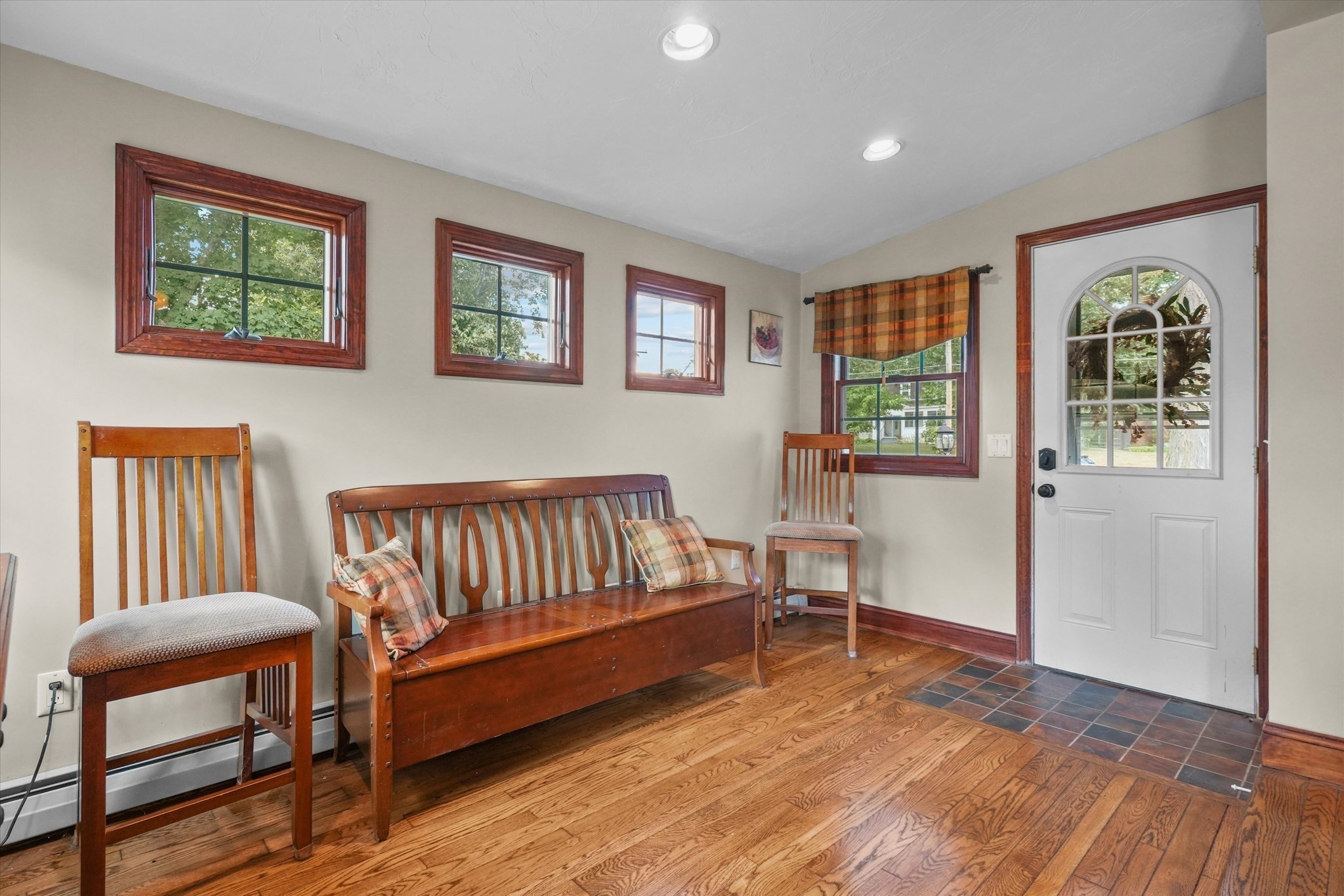 1084 Main St, Leominster, MA 01453 - Image 11
