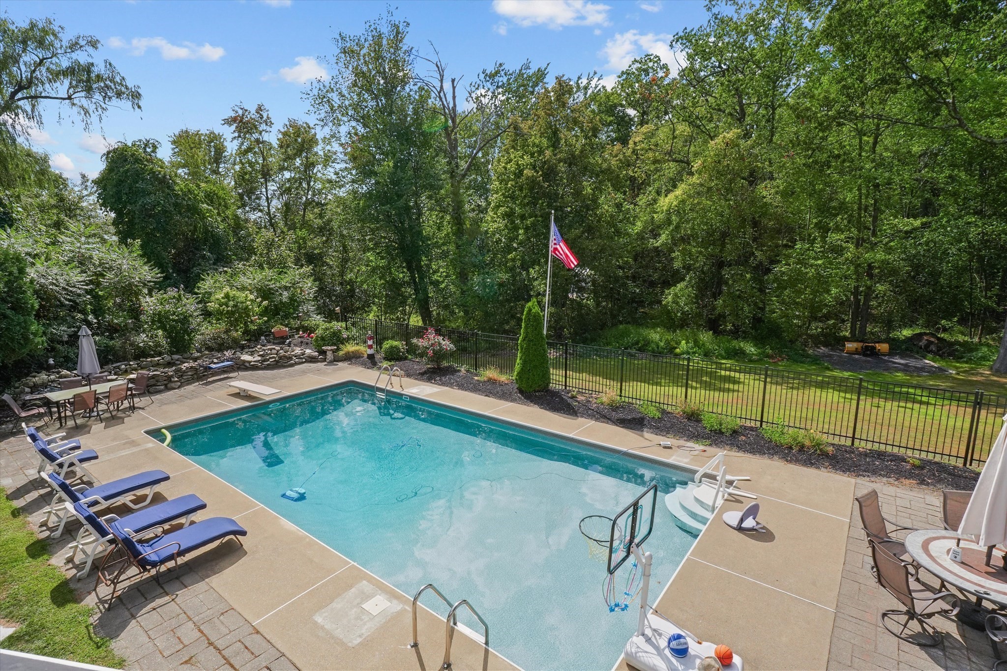 1084 Main St, Leominster, MA 01453 - Image 33