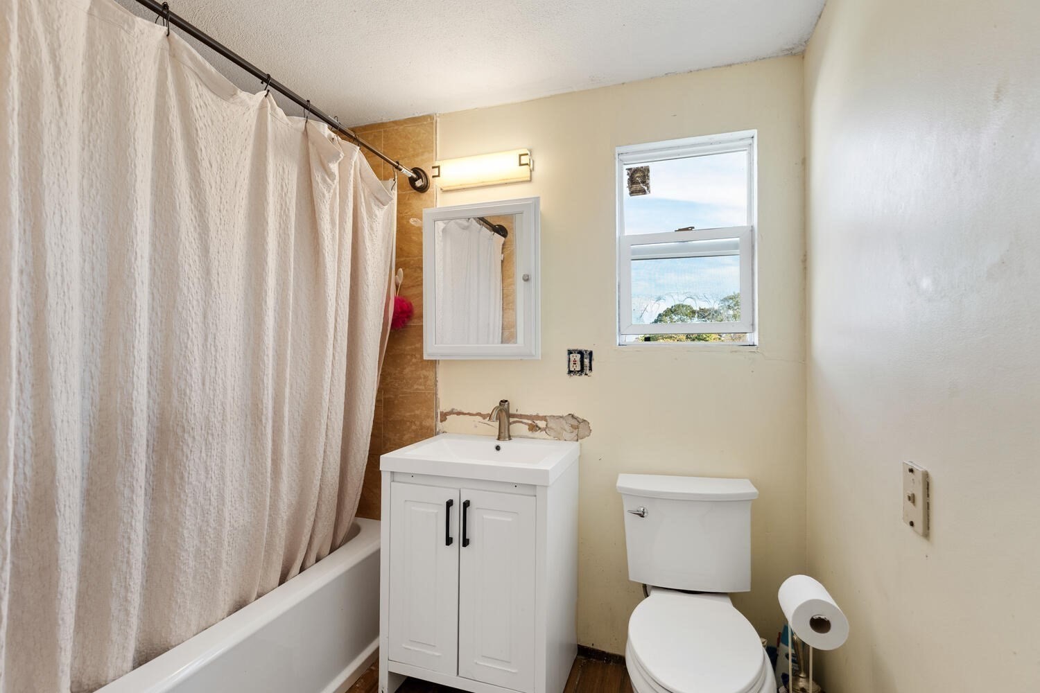 14 Jewetts Ct, Lynn, MA 01902 - Image 22