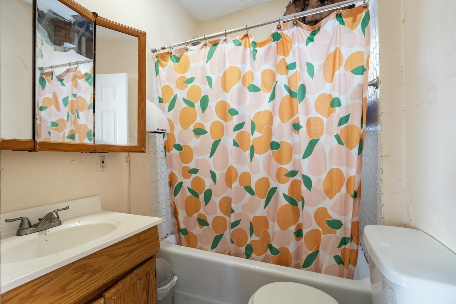 14 Jewetts Ct, Lynn, MA 01902 - Image 9