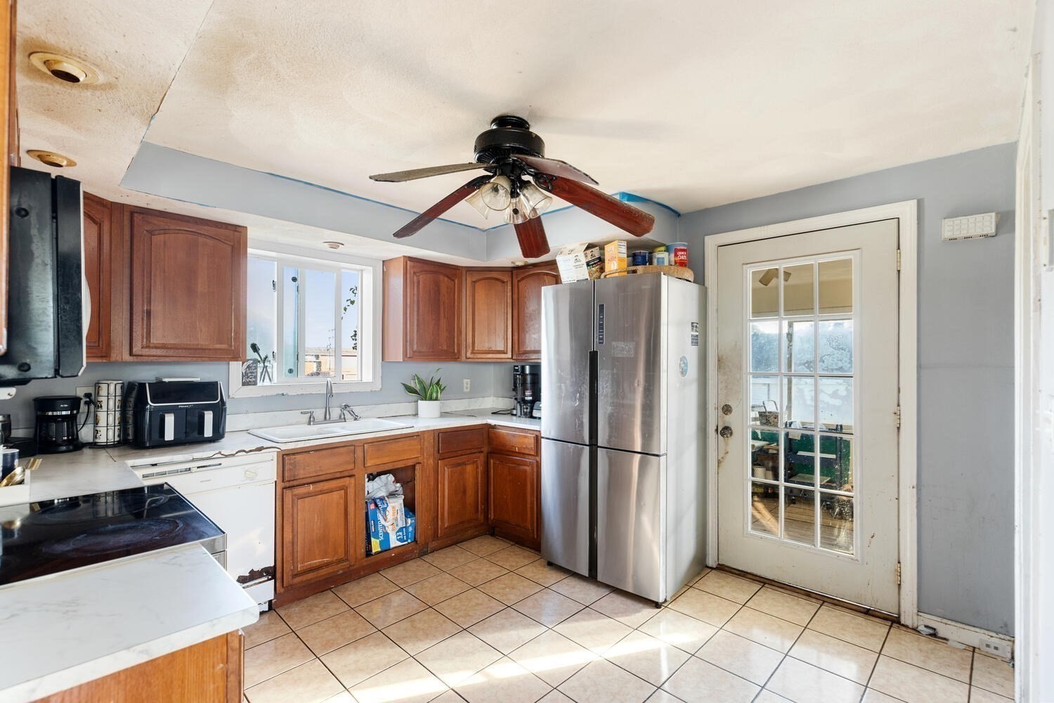 14 Jewetts Ct, Lynn, MA 01902 - Image 10