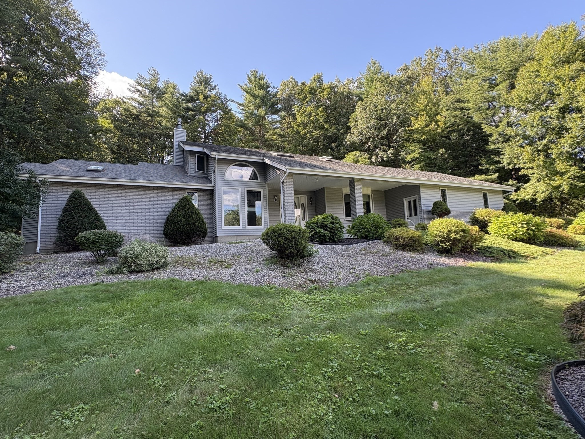 321 Westerly Cr, Ludlow, MA 01056 - Image 2