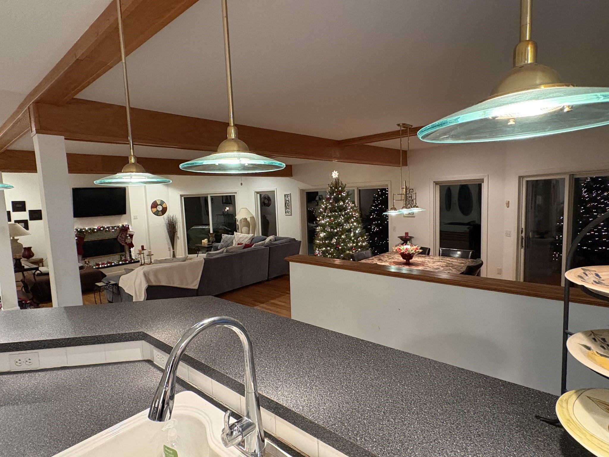 321 Westerly Cr, Ludlow, MA 01056 - Image 31