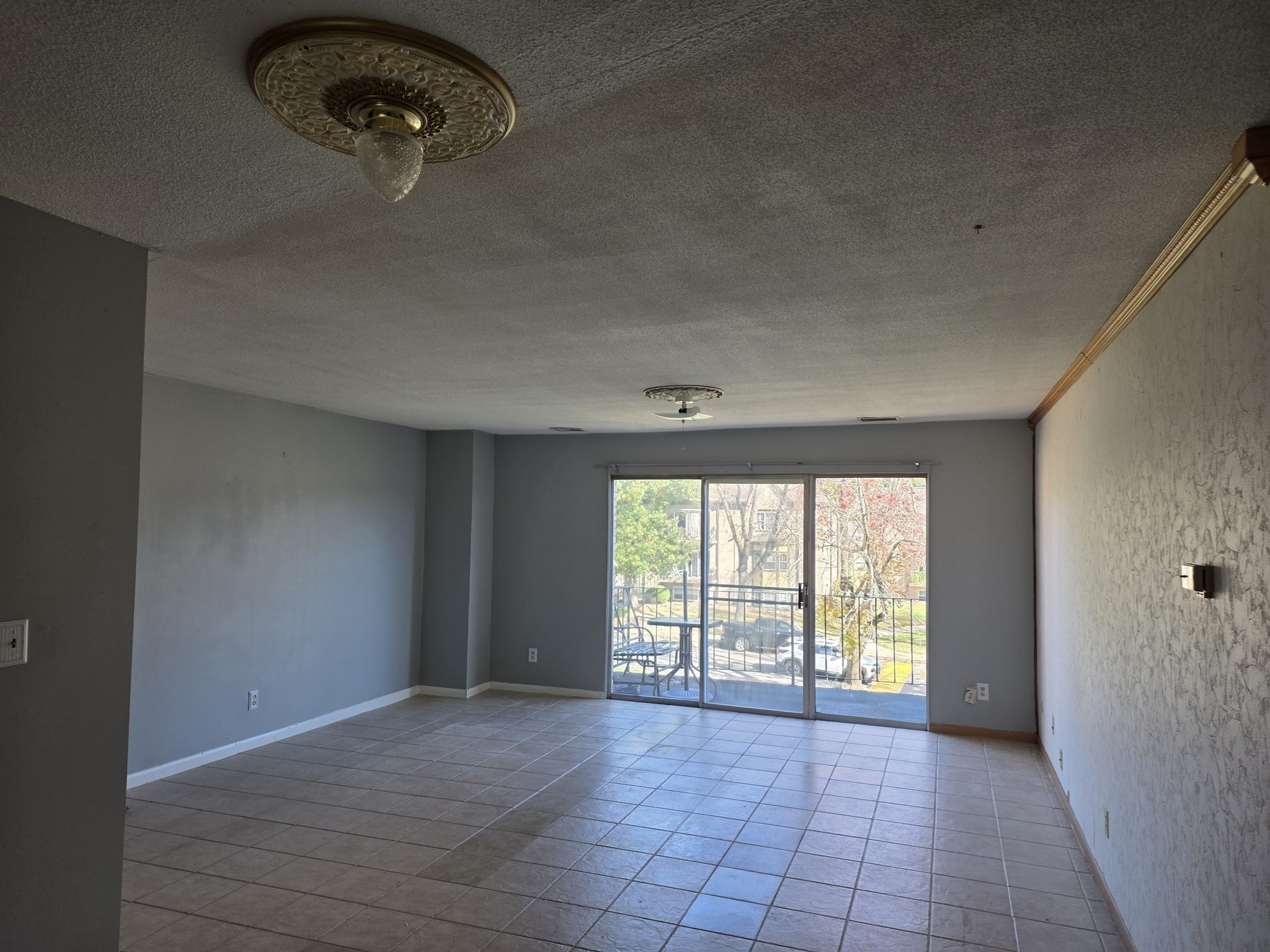 116 Oak Lane Unit 12, Brockton, MA 02301 - Image 4
