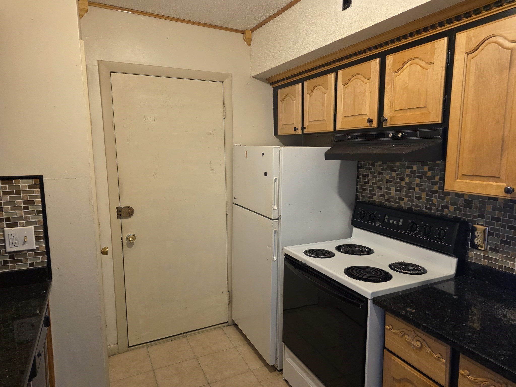 116 Oak Lane Unit 12, Brockton, MA 02301 - Image 9