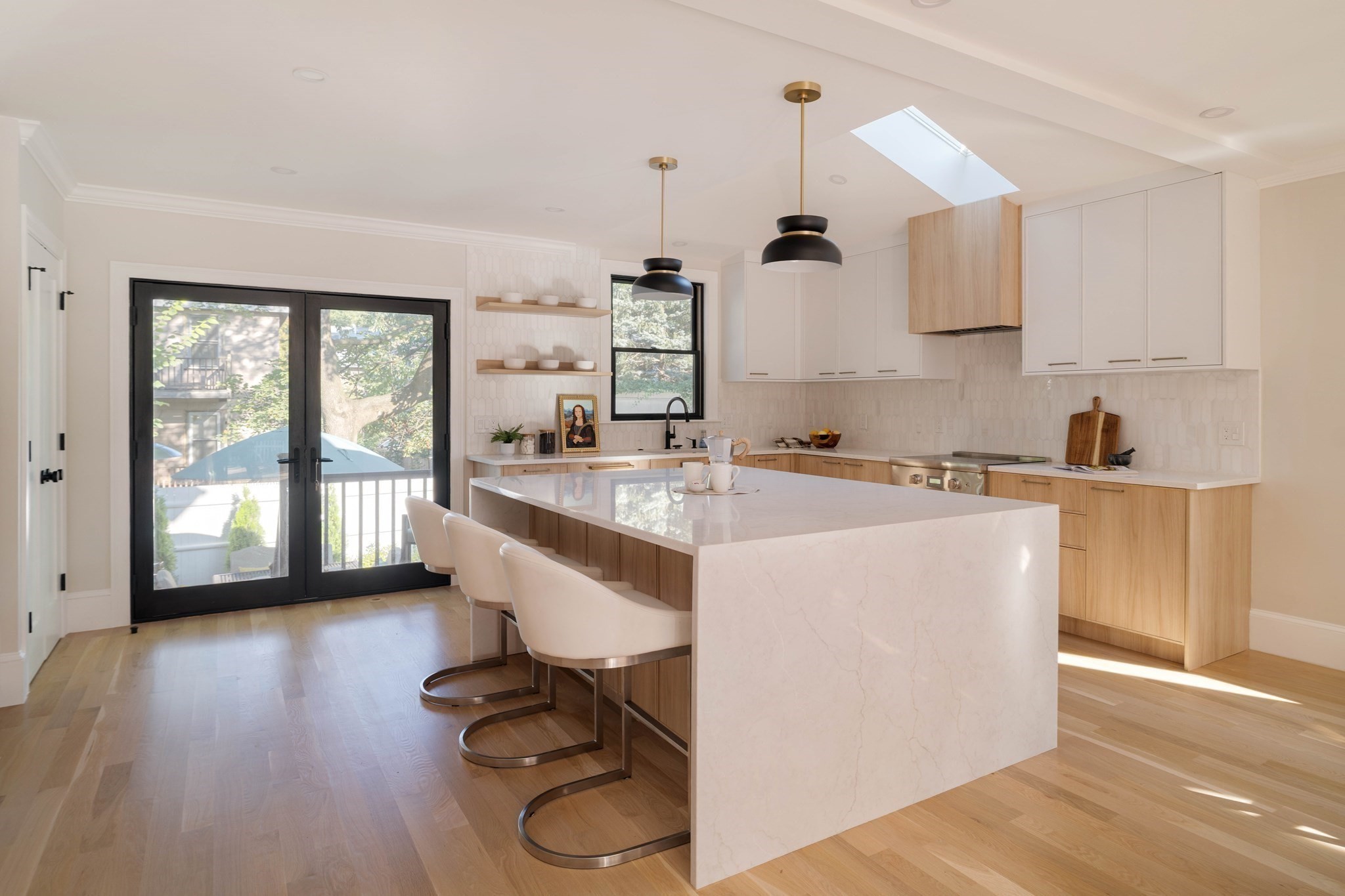 131 Fayerweather Street Unit 133, Cambridge, MA 02138