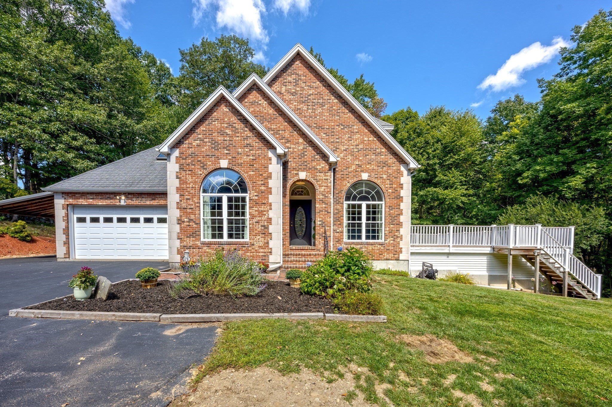 3 Flagg Dr, Leicester, MA 01524 - Image 1