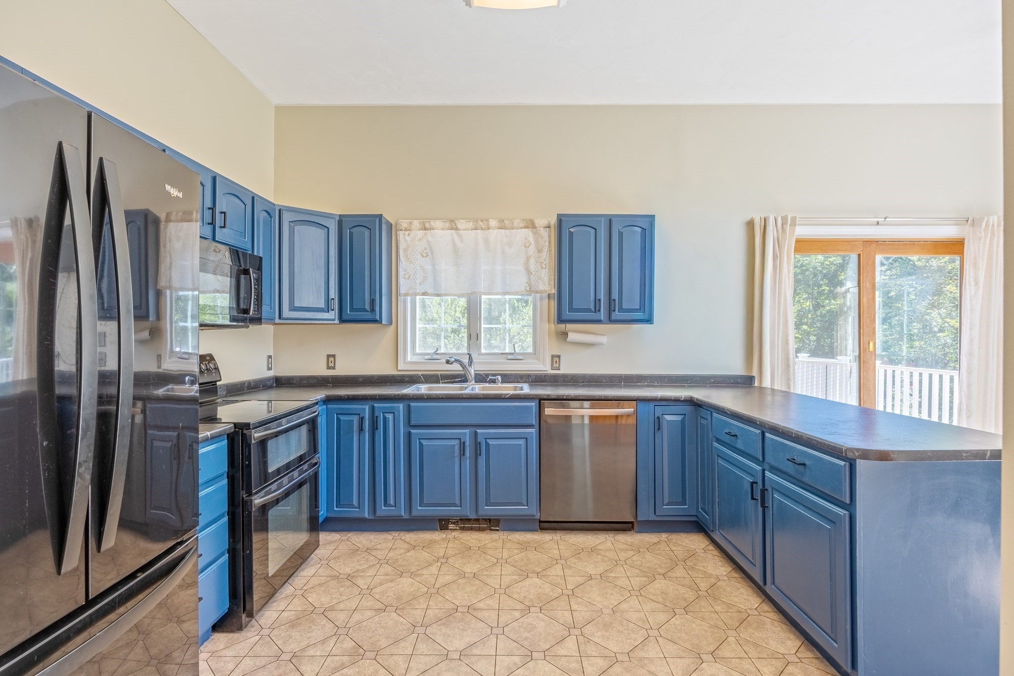 3 Flagg Dr, Leicester, MA 01524 - Image 20