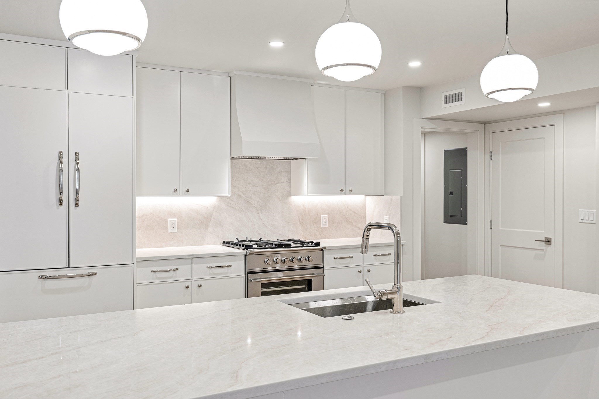 421 Saratoga Unit 1A, East Boston, Boston, MA 02128 - Image 2