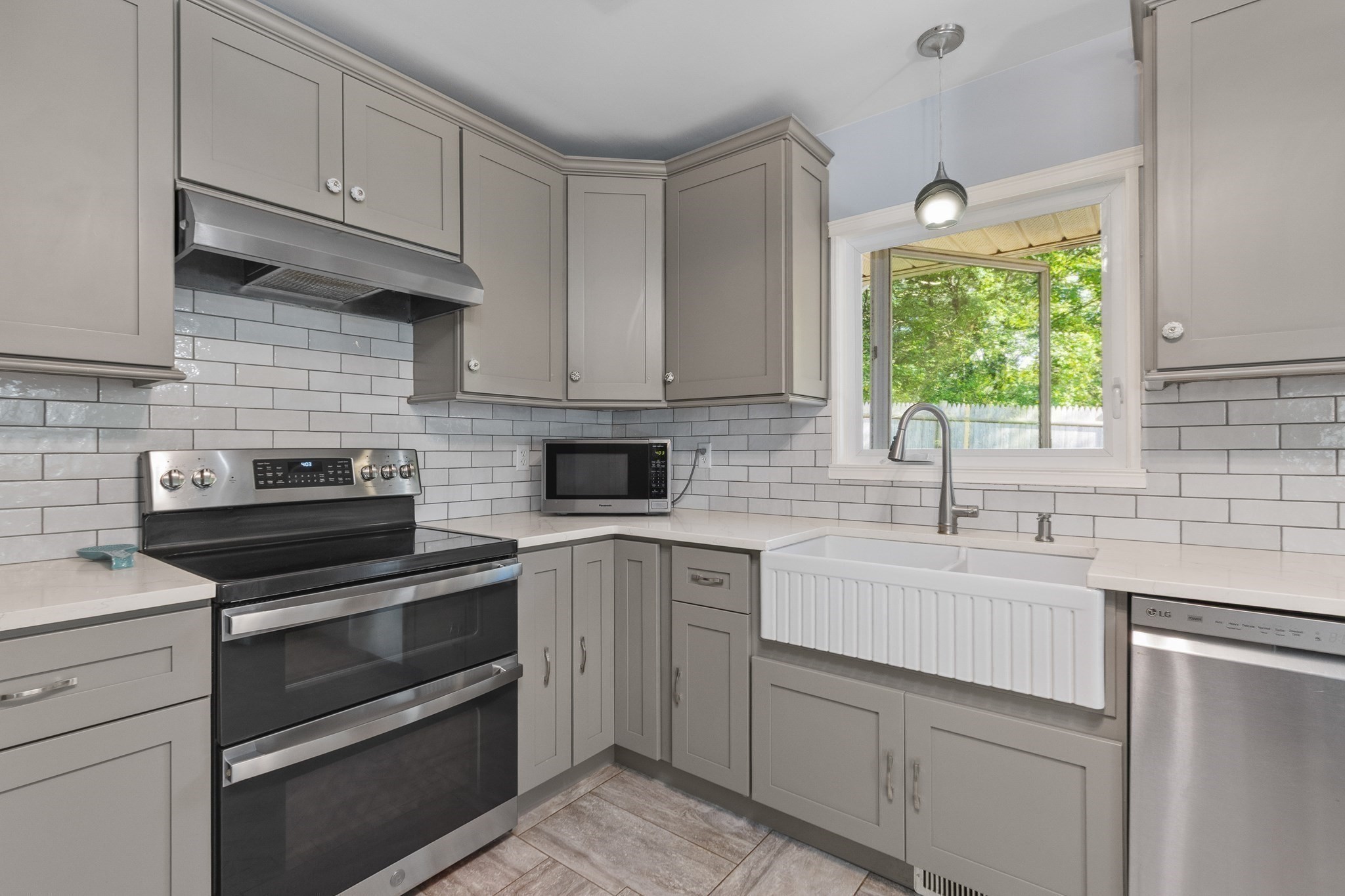 7 Church St Ext, West Brookfield, MA 01585 - Image 2