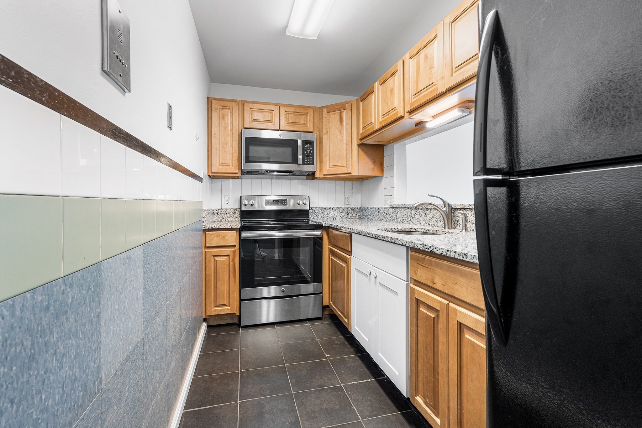141 Savin Hill Ave Unit A22, Dorchester, Boston, MA 02125 - Image 8