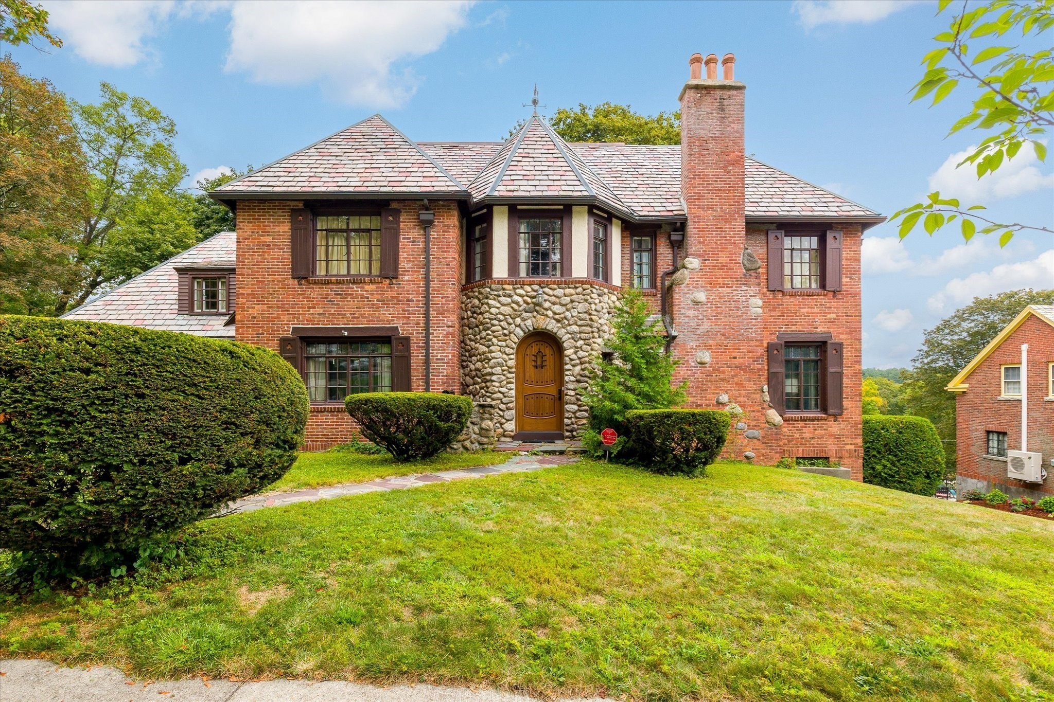 22 Audubon Rd, Worcester, MA 01602