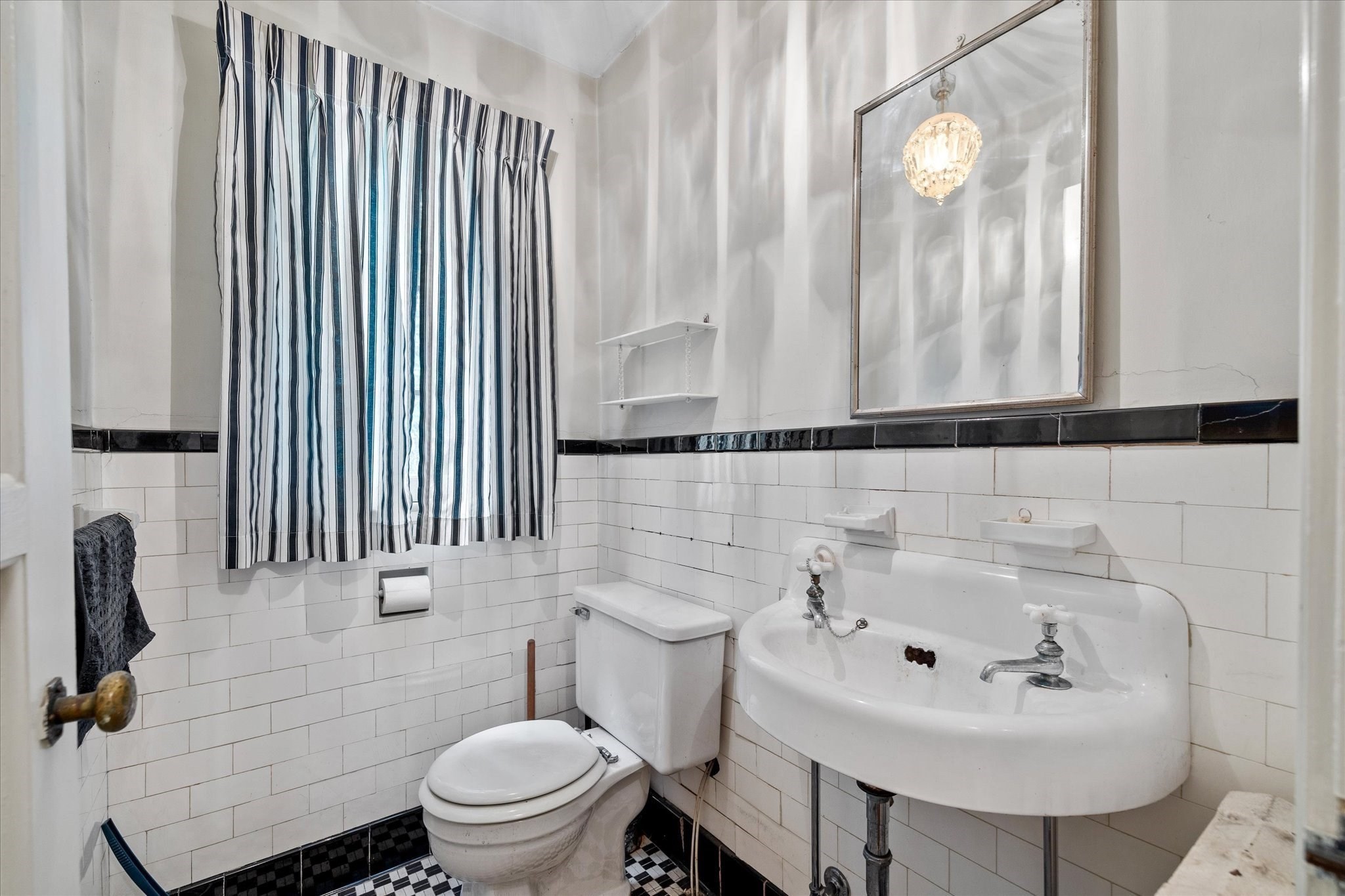 22 Audubon Rd, Worcester, MA 01602 - Image 18