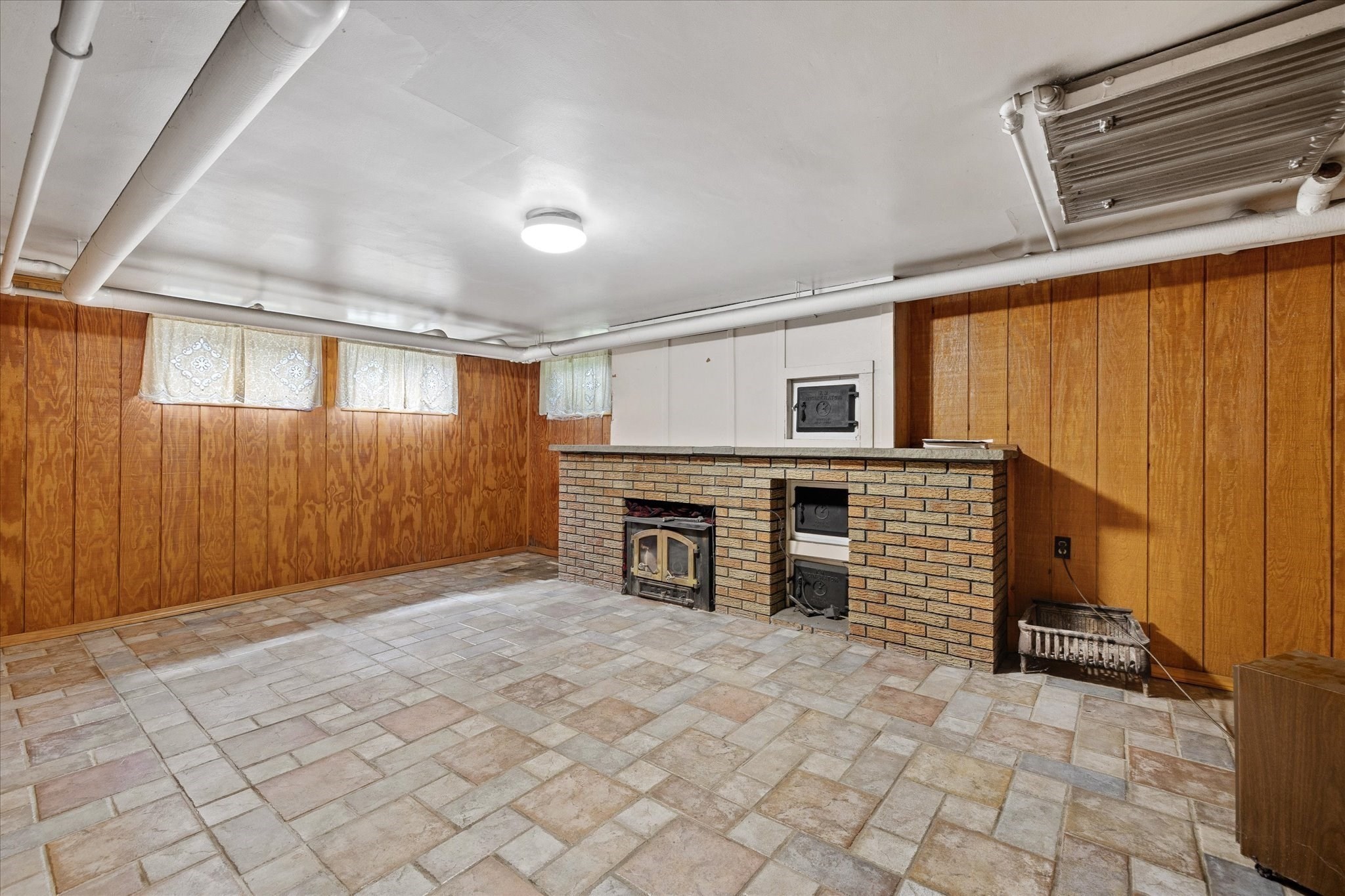 22 Audubon Rd, Worcester, MA 01602 - Image 35