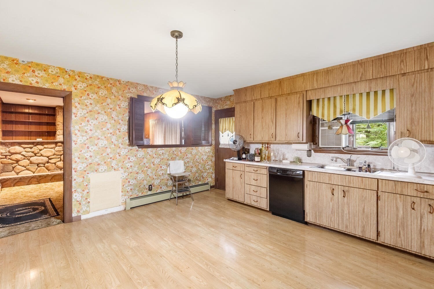 4 Forest Street, Peabody, MA 01960 - Image 12