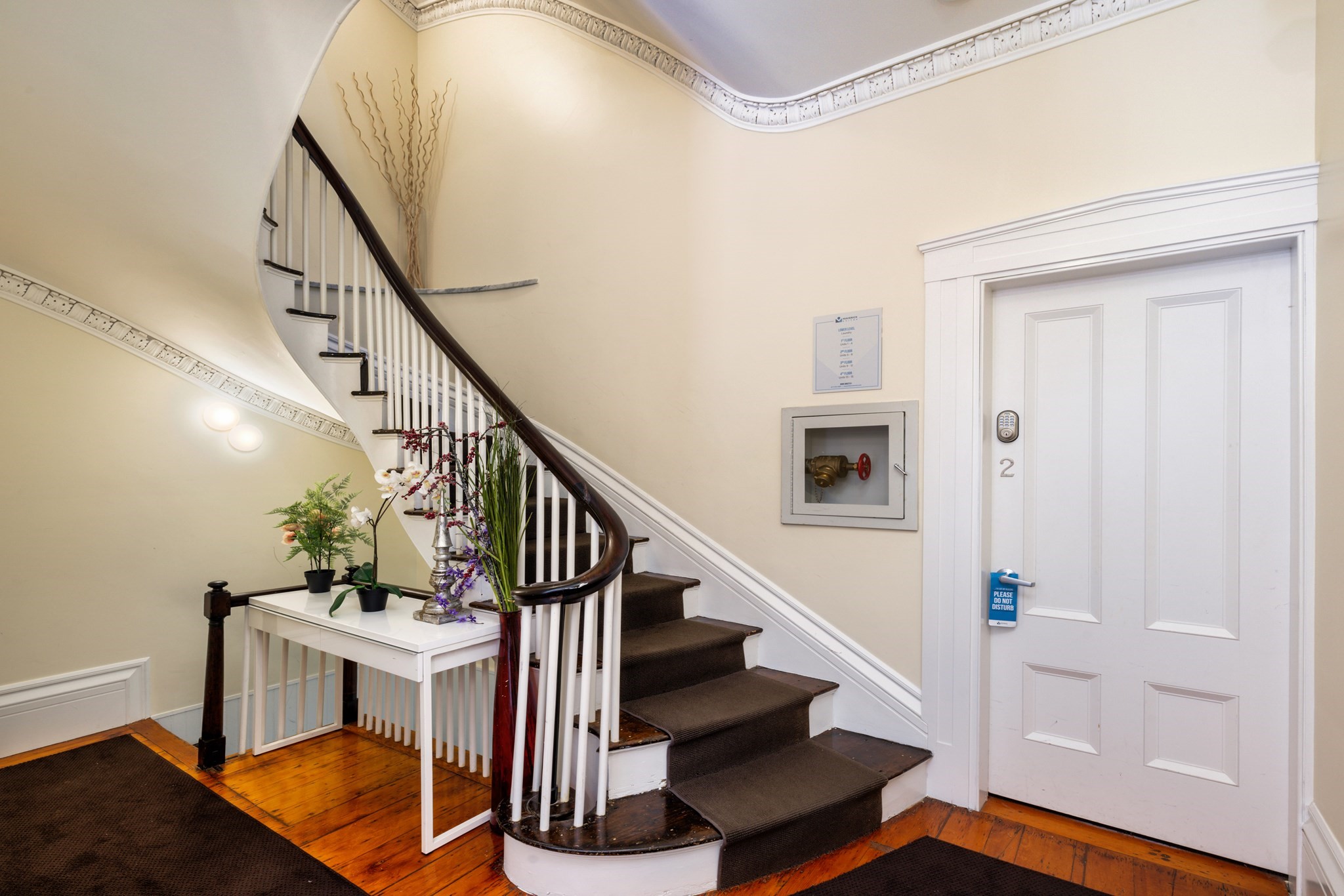40 Temple Street, Beacon Hill, Boston, MA 02114 - Image 2
