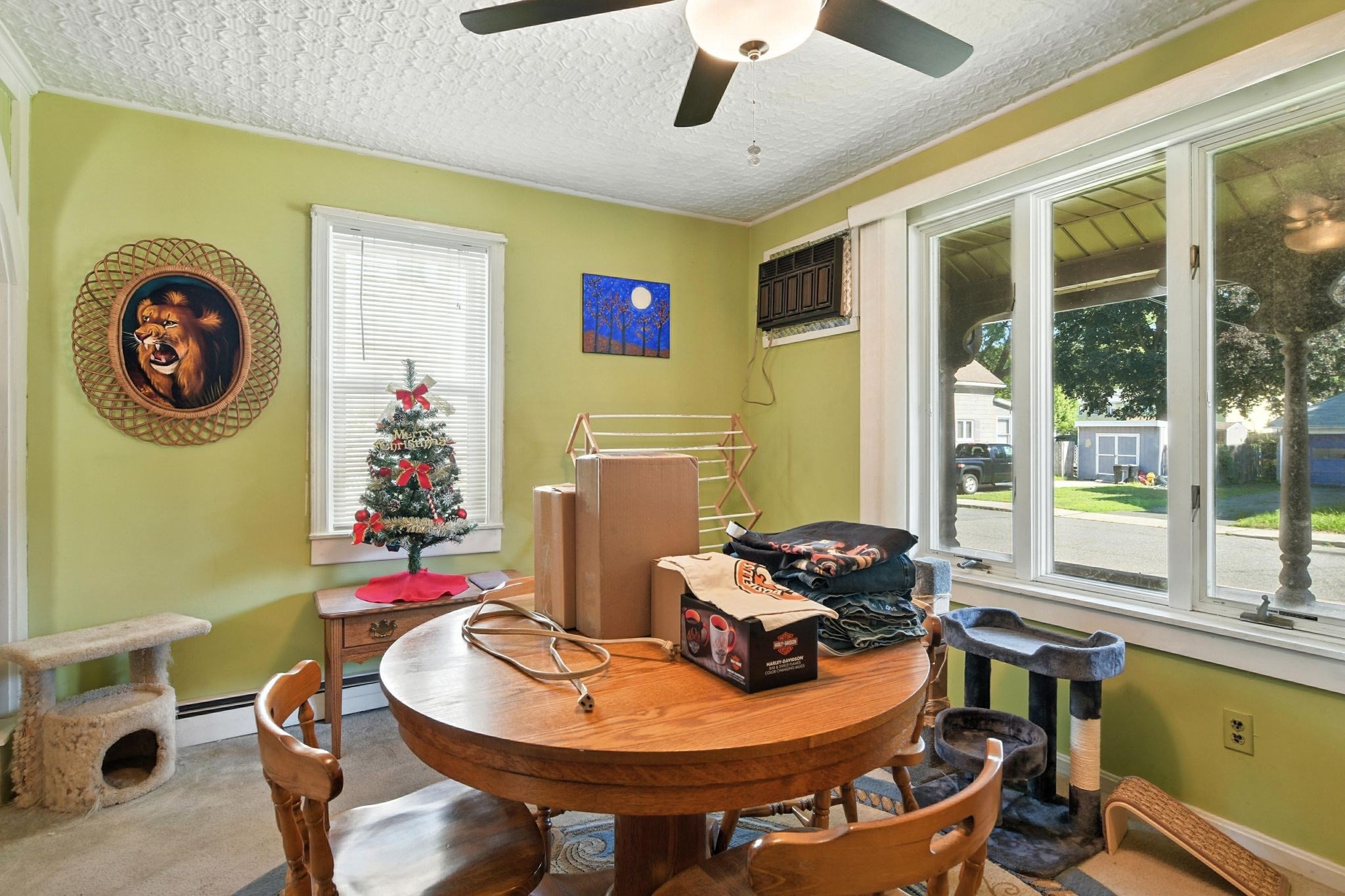 52 Emmett St, Chicopee, MA 01020 - Image 15