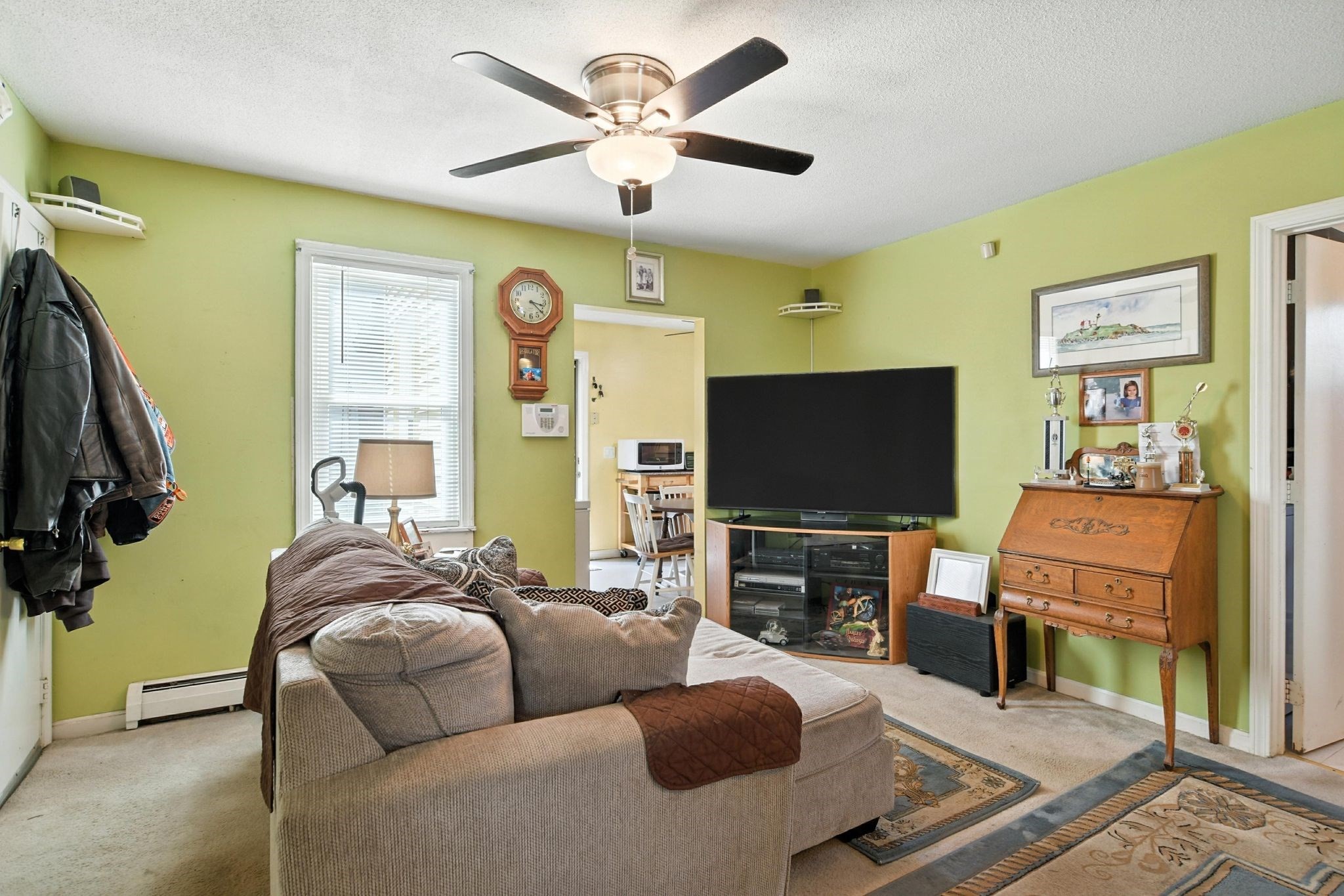 52 Emmett St, Chicopee, MA 01020 - Image 10