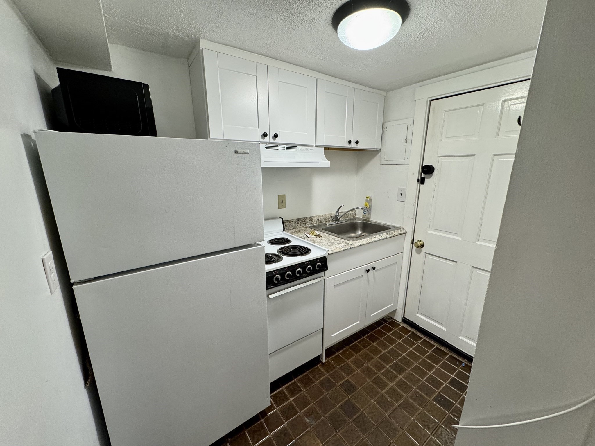 198 Allston St Unit 3, Brighton, Boston, MA 02134 - Image 3