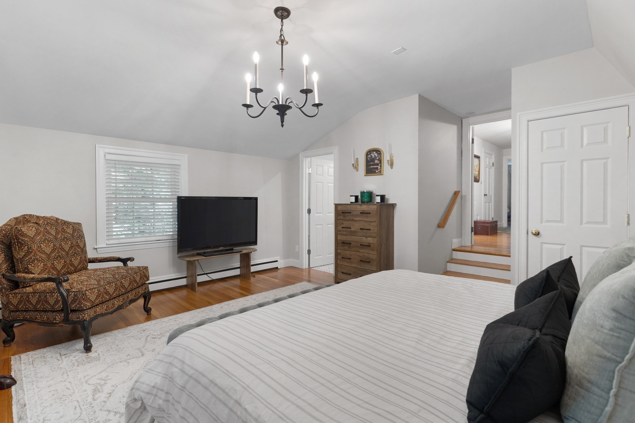 2 Longfellow Rd, Wellesley, MA 02481 - Image 19