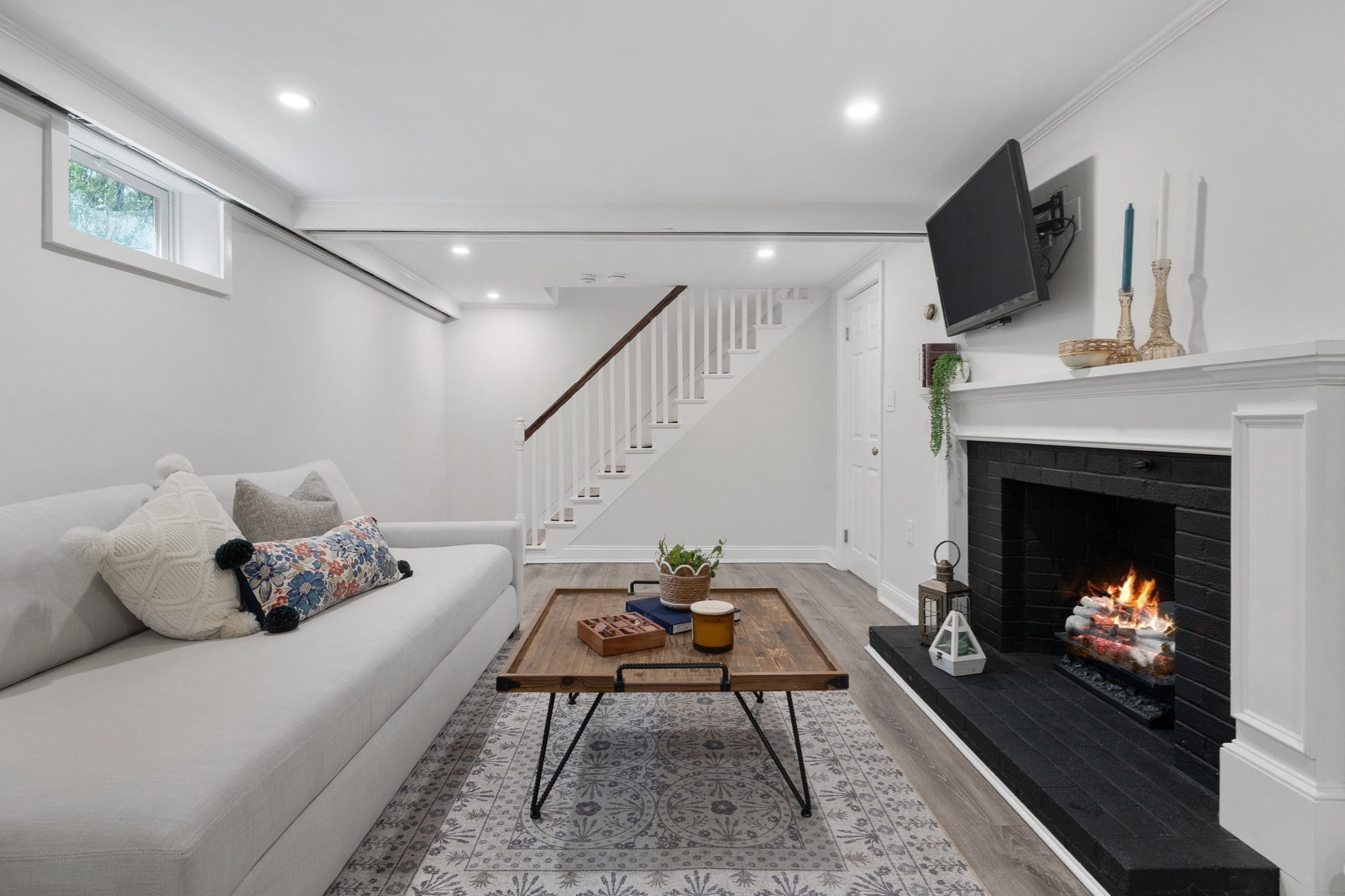 2 Longfellow Rd, Wellesley, MA 02481 - Image 25