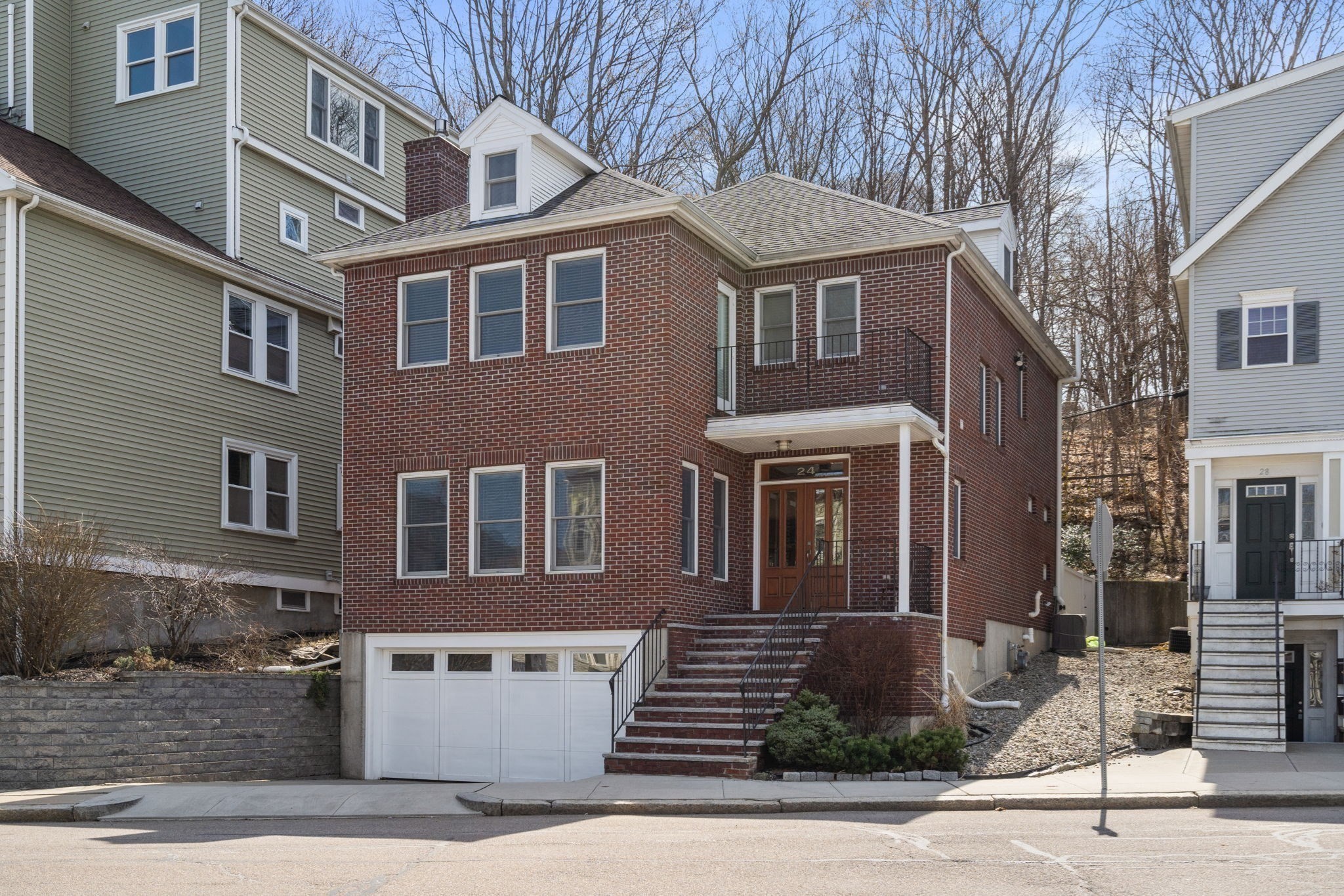 24 Sachem St, Mission Hill, Boston, MA 02120