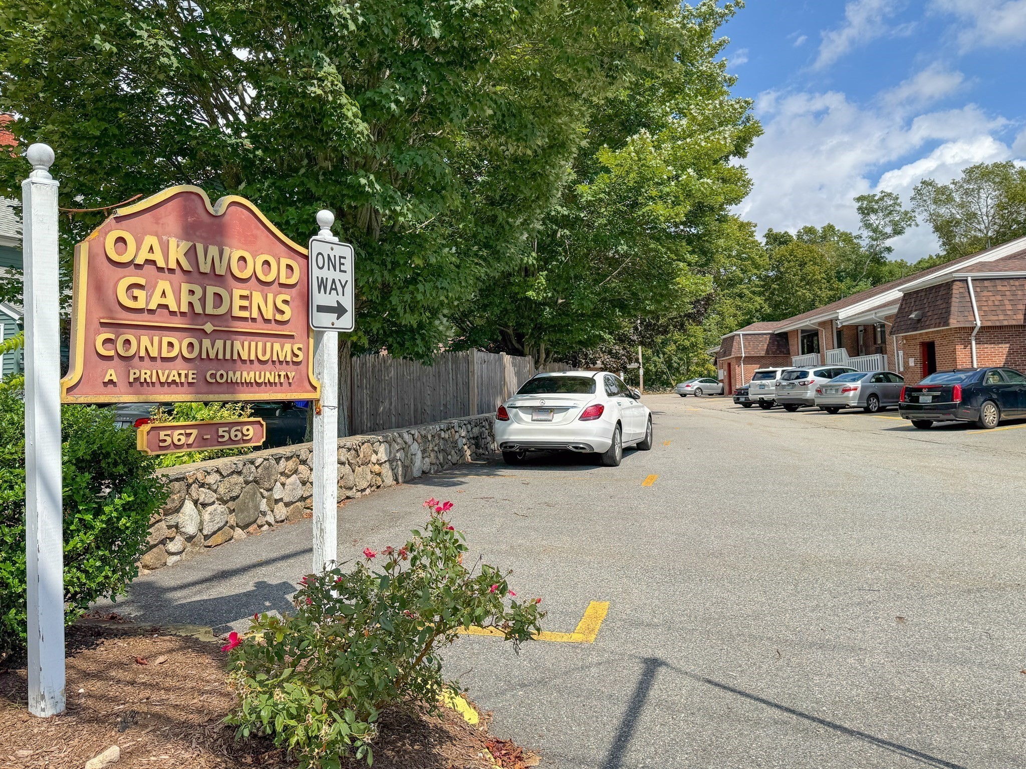 567 Smithfield Rd Unit 47, North Providence, RI 02904 - Image 2