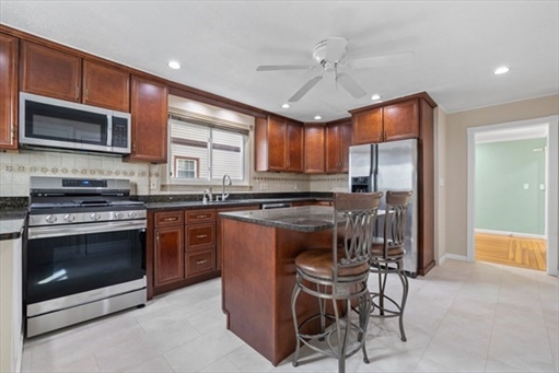 17 Wheeler Ave, Apt 1