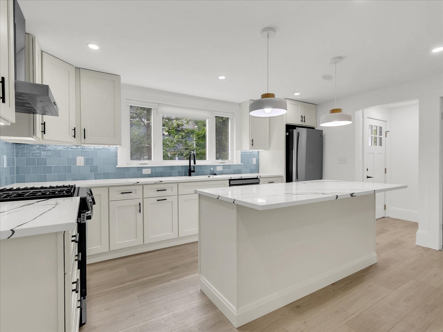 186 Main St, Wayland, MA 01778 - Image 2