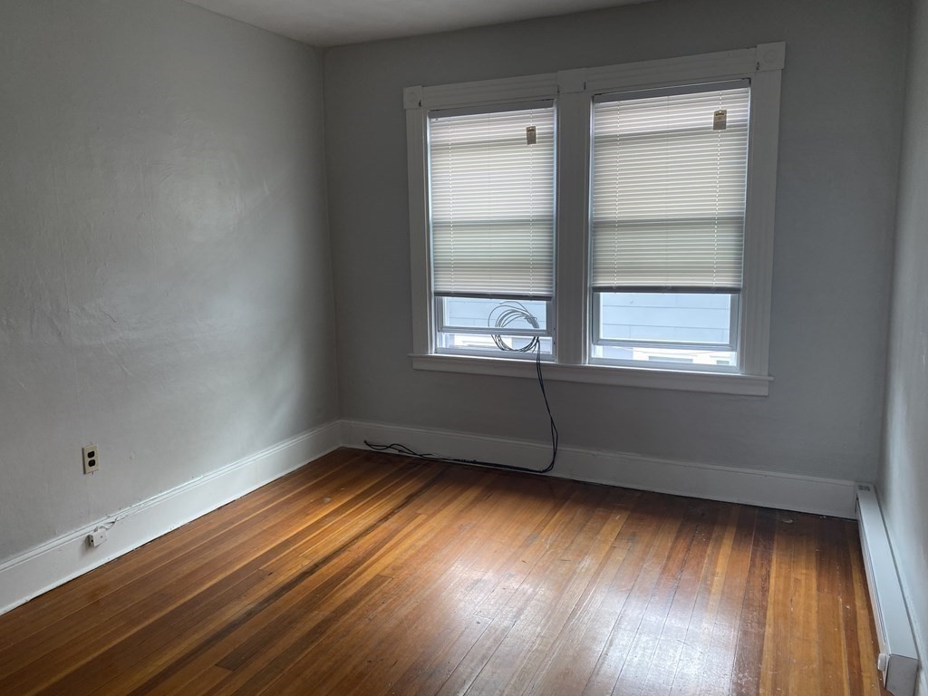 34 Mazarin Street, Springfield, MA 01151 - Image 8