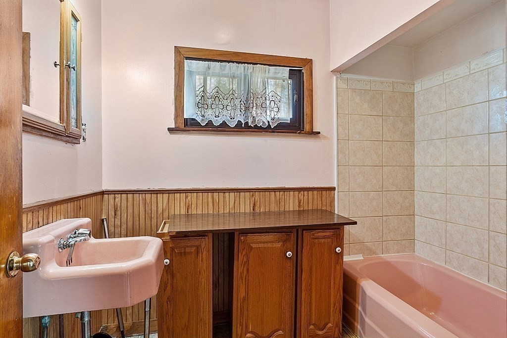 240 Barre Rd, Phillipston, MA 01331 - Image 10