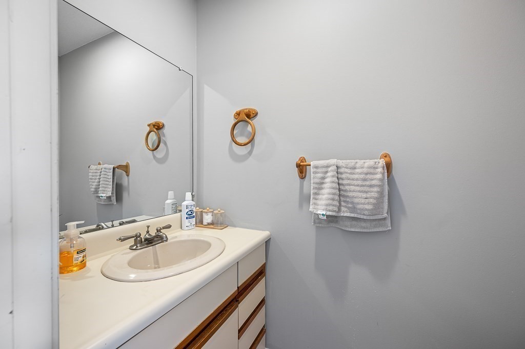 51 Fox Meadow Rd Unit C, Leominster, MA 01453 - Image 11