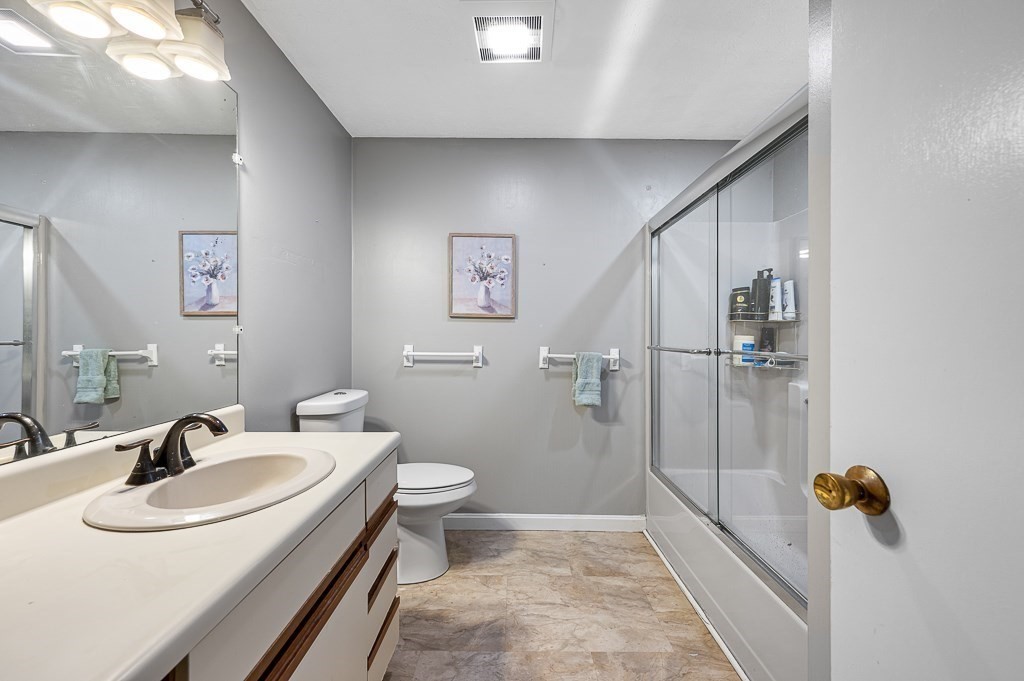 51 Fox Meadow Rd Unit C, Leominster, MA 01453 - Image 18