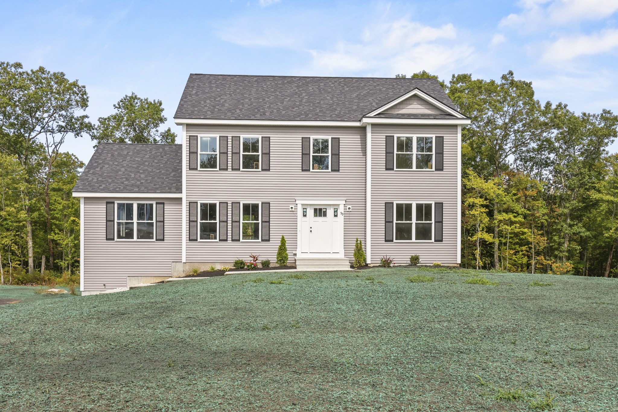 12 Turner Farm Road, Uxbridge, MA 01569