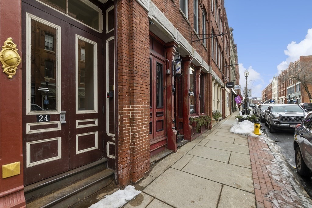 24 Washington St Unit 402, Haverhill, MA 01832 - Image 23