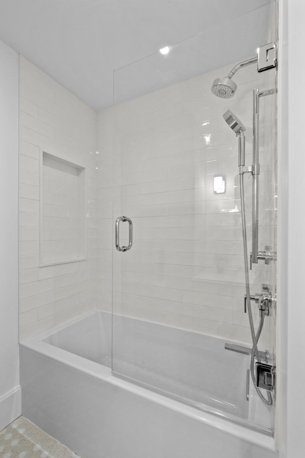 132 Elm Street Unit 132, Marblehead, MA 01945 - Image 27