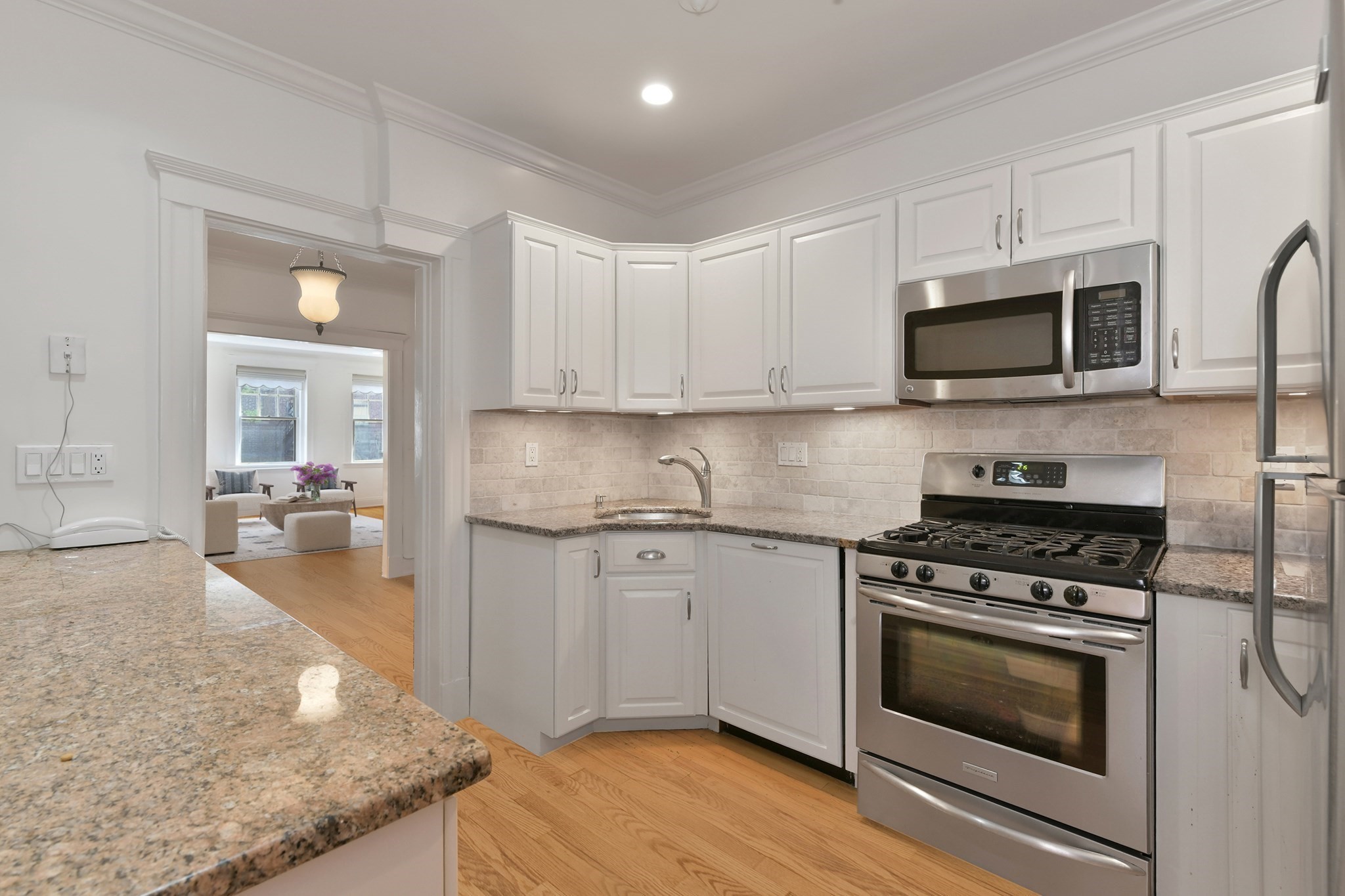 250 Commonwealth Avenue Unit 7, Back Bay, Boston, MA 02116 - Image 2