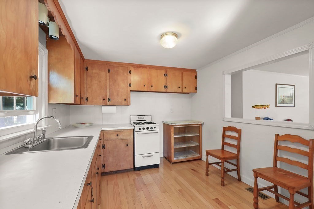 7 Yale Dr, Falmouth, MA 02536 - Image 10