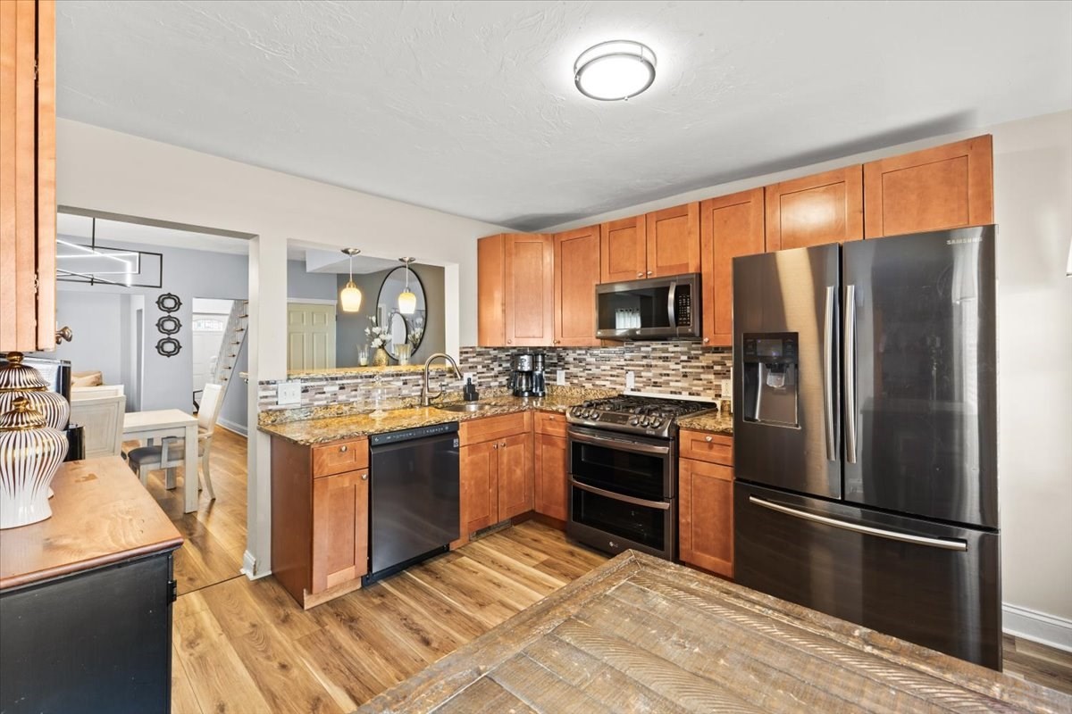 109 Rockland St, Dedham, MA 02026 - Image 12