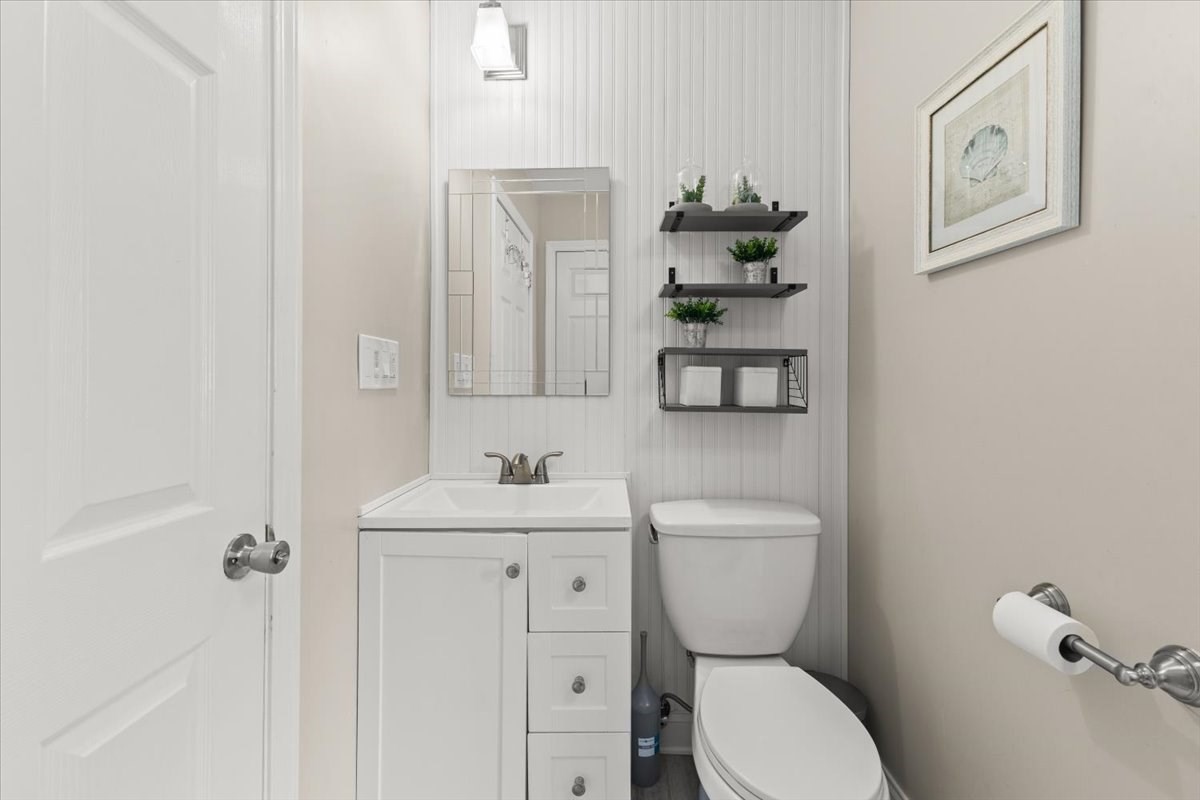 109 Rockland St, Dedham, MA 02026 - Image 18