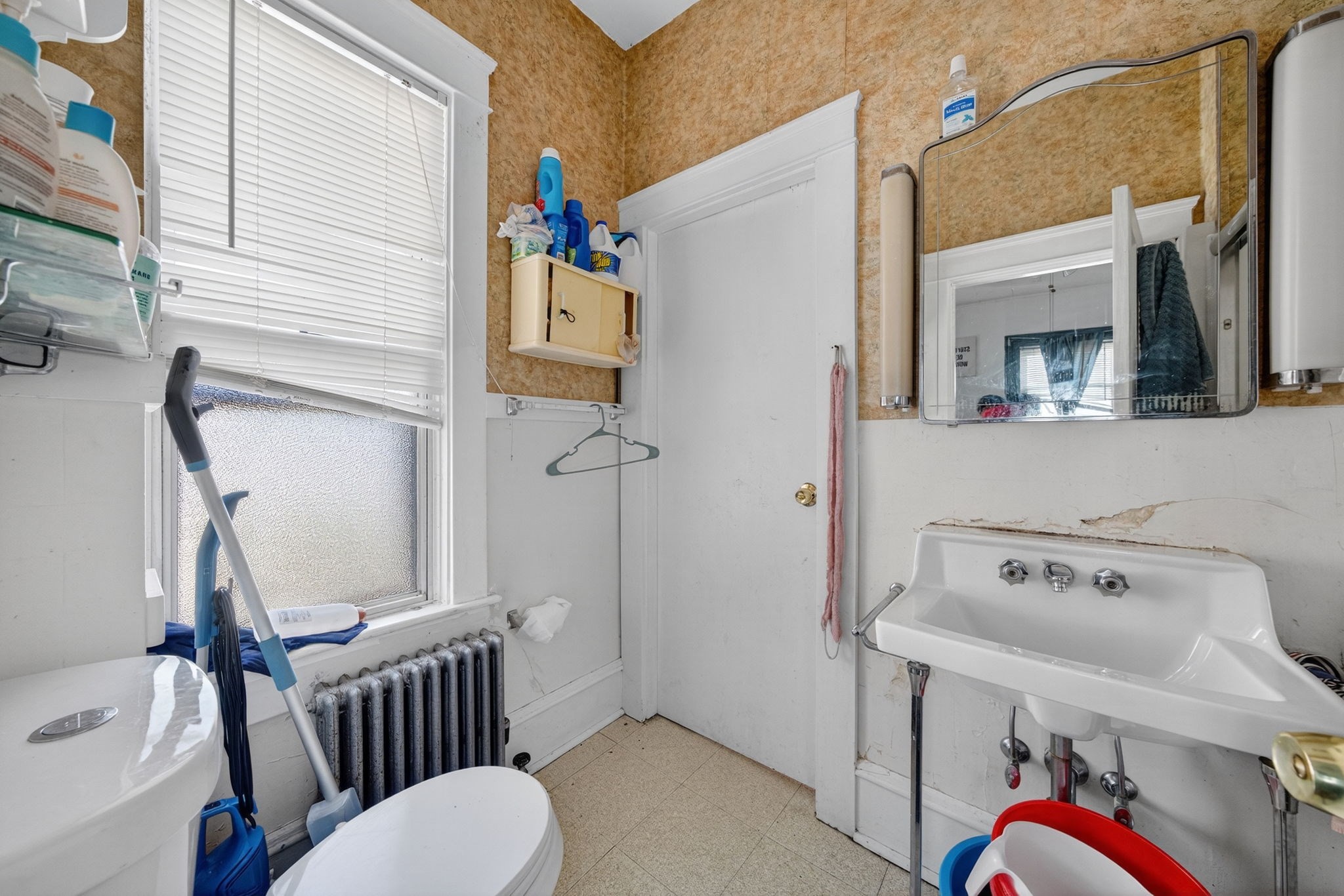 420 Bradford Ave, Fall River, MA 02721 - Image 16