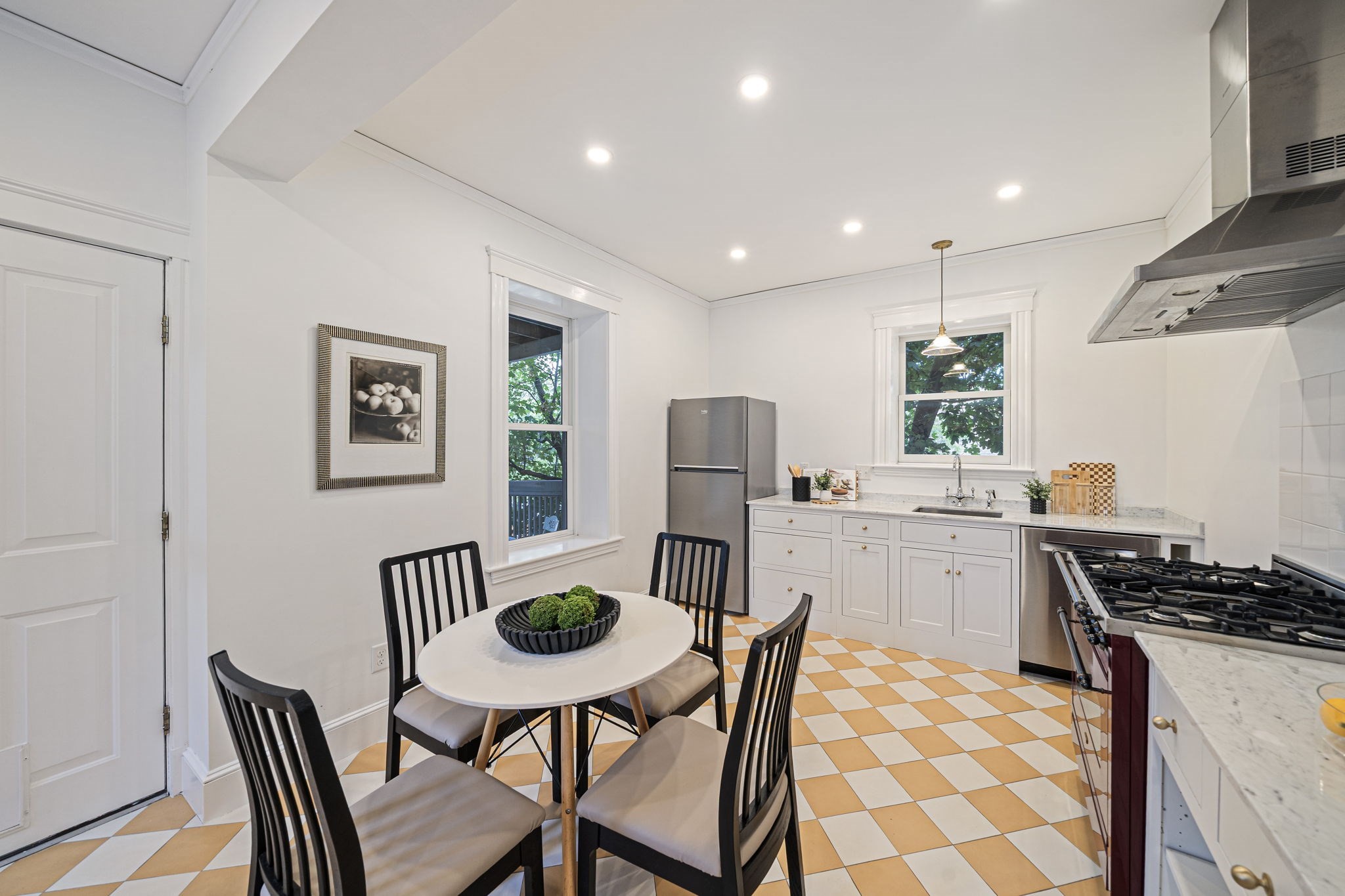 93 Centre Street Unit 2, Brookline, MA 02446 - Image 8