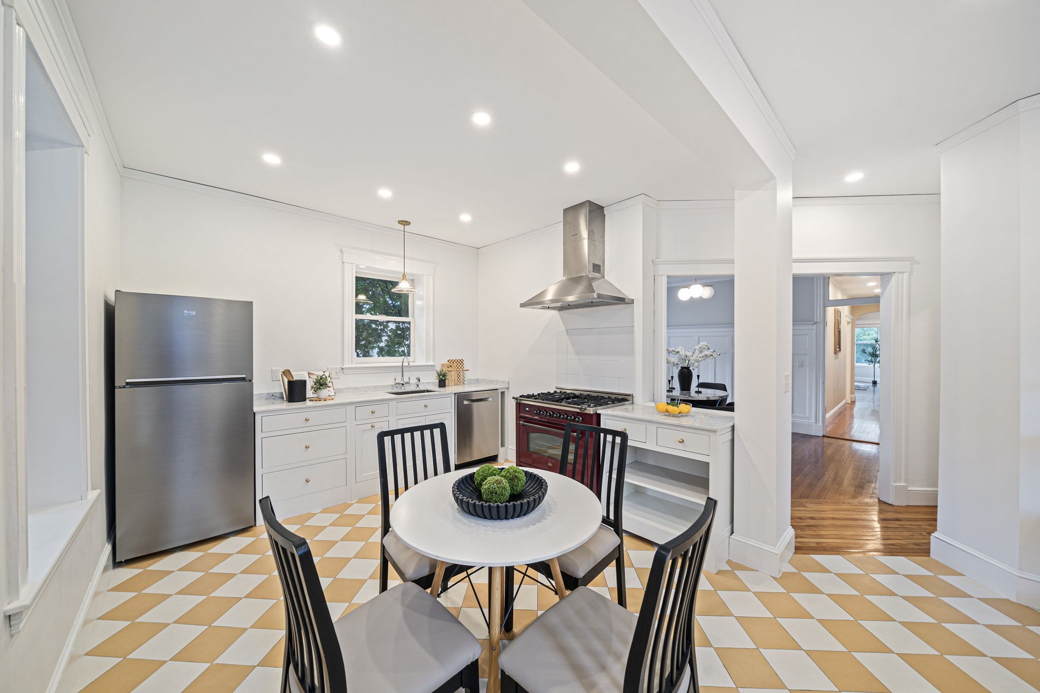 93 Centre Street Unit 2, Brookline, MA 02446 - Image 9